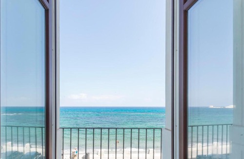 Trapani City Centre Hotel | Central Gallery Rooms- Palazzo D'Ali' Staiti XIX