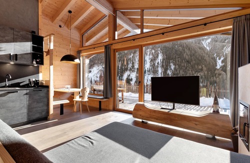 Selva dei Molini Ski Chalet | Chalet 'Berg' with Mountain View, Private Terrace and Wi-Fi