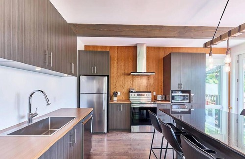Saint-Philemon Ski Chalet | Chalet La Porte des Étoiles | Spa, Pet Friendly