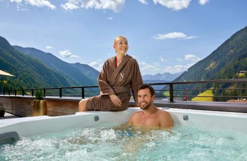 Santa Maddalena Ski Chalet | Chalet SALENA luxury lodge