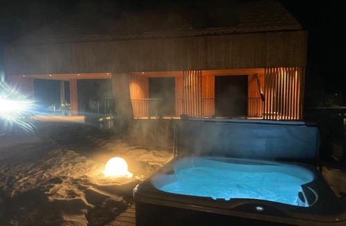 Prateria Apartment | Chalet Villa Anita