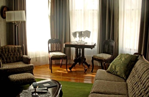 Harvey Cabin | Charming Bed and Breakfast Accommodation in a Peaceful Rural Setting near Alma, New Brunswick