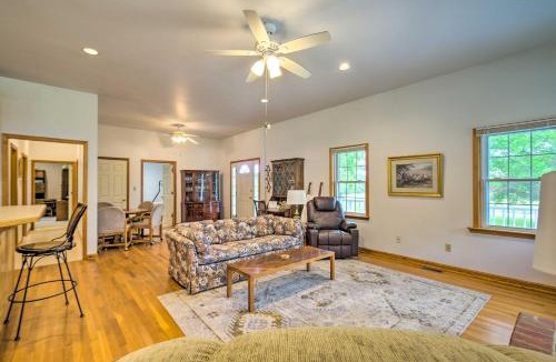 Boydton House | Charming Boydton Retreat ~ 5 Mi to Kerr Lake!