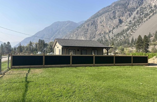 Okanagan-Similkameen House | Charming Country Hideaway – The Paisley Guest House