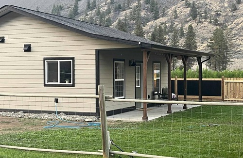 Okanagan-Similkameen House | Charming Country Hideaway – The Paisley Guest House