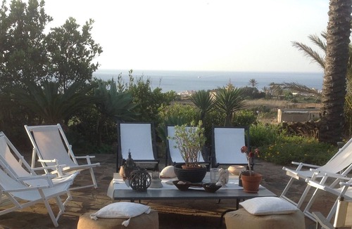 Pantelleria House | Charming dammuso with spectacular sunsets on Africa