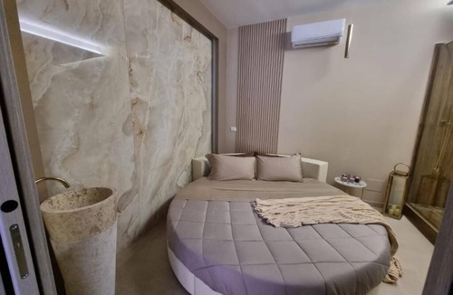 Terrasini Bed & Breakfast | Charming deluxe suite 2 steps from the sea and downtown