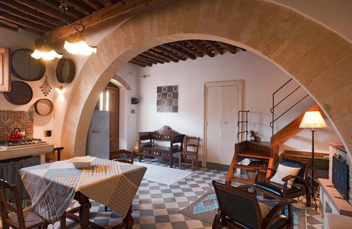 Buseto Palizzolo Apartment | Charming house with shared pool - Titi