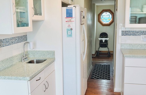 Kitty Hawk Cottage | Charming Outer Banks Cottage with Stunning Ocean Views - Hot Tub - Walk to Beach