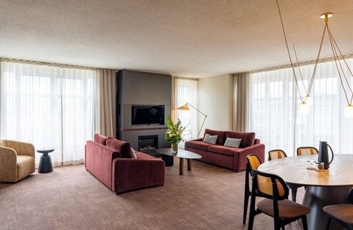 Old Montreal Hotel | Charming Suite Perfect for Romantic Escapes in Old Montreal & Underground City!