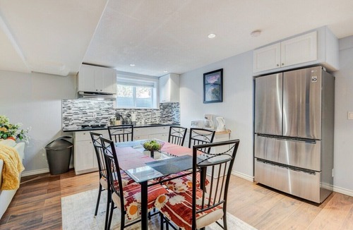 Varsity House | Chic 2-Bedroom Basement Unit Near Downtown Calgary