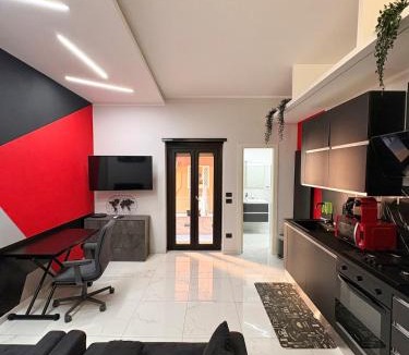 Prenestino-Centocelle Apartment | Ciclamini Yard - Near Metro C