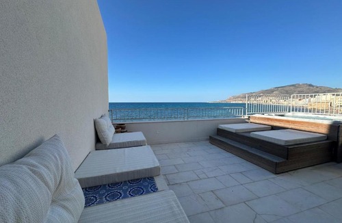 Trapani City Centre Apartment | CIELOMARE RESIDENCE APARTMENT INFINITE BLUe