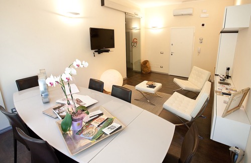 Barcellona Pozzo di Gotto House | Cinquecento B&B