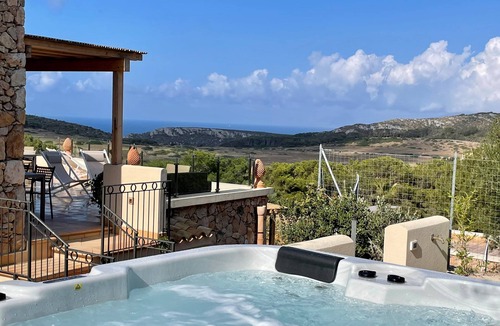 Levanzo House | CISTERNA-Superior Room @ Dolcevita Egadi Resort ADULTS ONLY
