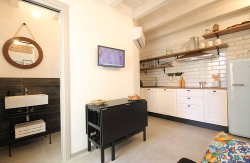 Trapani City Centre Apartment | Cocciu d'Amuri | Two-room apartment in the historic center of Trapani