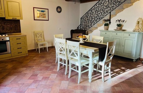 Partinico Apartment | Comfortable aparment with 3 bedrooms