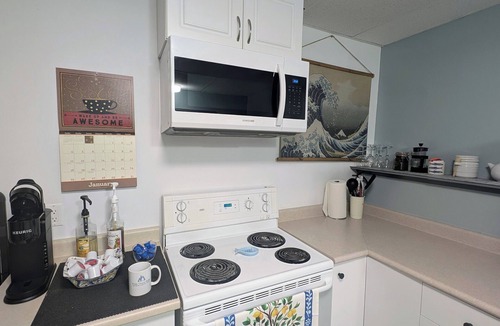 Comox House | Comfortable Home in the Comox Valley