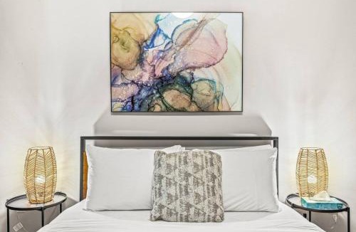 Copperstone Resort House | Contemporary 2BR with hot tub and Mountain Views