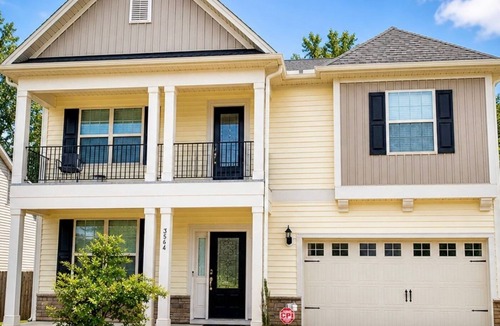 Northeast Raleigh House | Convenient Remote-friendly suburban oasis!