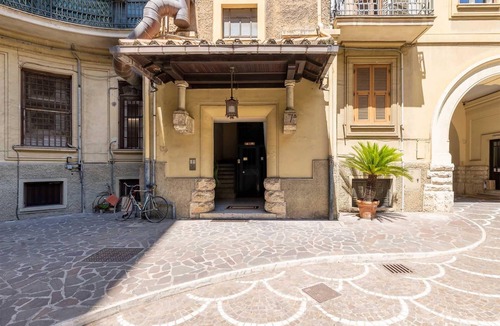 Quartiere Coppede Apartment | Coppedè Luxury Apartment