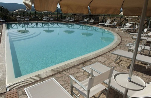 Casalappi Apartment | Cosy apartment for 6 people with pool, A/C, TV, patio and panoramic view