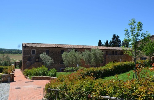 Casalappi Apartment | Cosy apartment for 6 people with pool, A/C, TV, patio and panoramic view