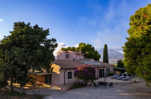 Paceco Villa | country house "by candlelight"