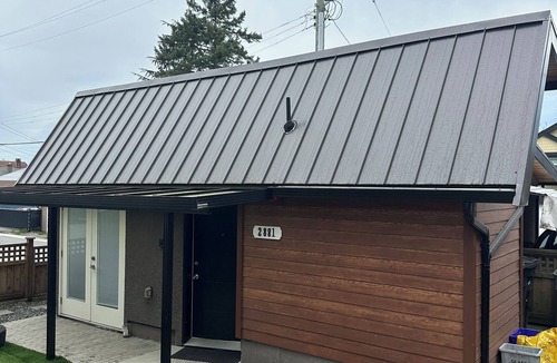 Hastings House | Cozy 2 Bedroom House, in central Vancouver