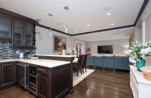 Arbutus Ridge House | Cozy 2BR Dunbar Home near UBC & Kits Beach