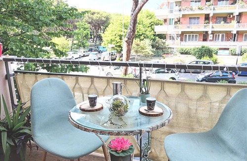 Quartiere XXXIV Lido di Ostia Levante Apartment | Cozy accommodation near the metro and the historic center