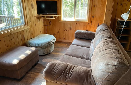 Annapolis Subdivision D Cabin | Cozy Cabin in Annapolis Valley on Private Lake, Family Retreat