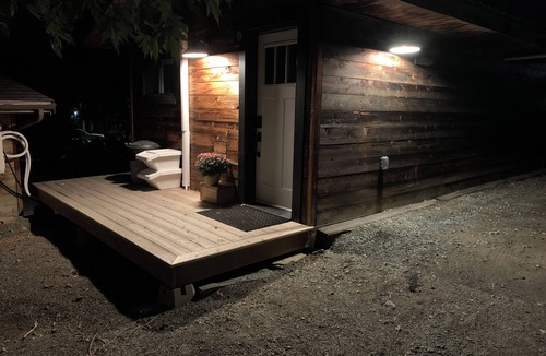 Cranbrook Cabin | Cozy cabin with WiFi and AC in beautiful, natural Cranbrook