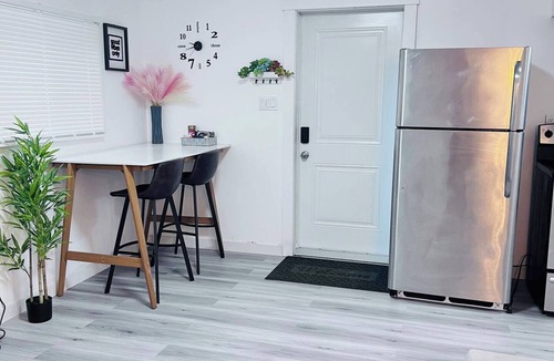 Saint John Apartment | Cozy getaway