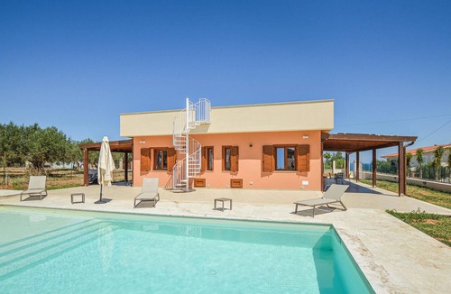 Balestrate House | Cozy home in Balestrate with WiFi