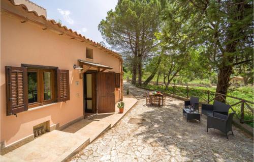 San Giuseppe Jato House | Cozy Home In San Giuseppe Jato With Swimming Pool