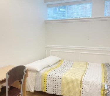 Arbutus Ridge Villa | Cozy New Suite 8mins to Downtown