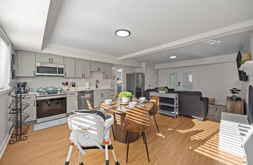Garner Apartment | Cozy Private 1BR Apt with Full Kitchen & W/D