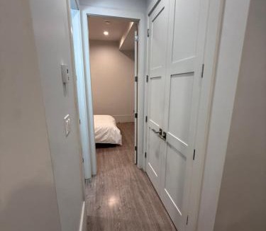 West Point Grey House | Cozy Private Suite Near UBC & Beaches
