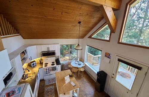 Sooke House | Cozy, secluded 3 bedroom, 2 bathroom + loft home.Where the sea and forest meet