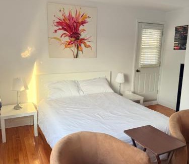 Longue-Pointe Apartment | Cozy & spacious 3 BDR condo