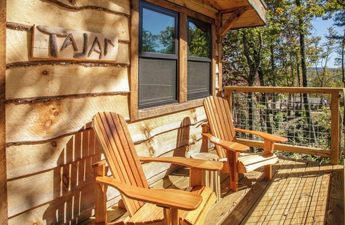 Zirconia Cabin | Custom Built Treehouse with Private Waterfalls & Hiking
