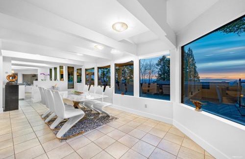 Upper Lonsdale House | Cypress: Private Bedroom/Bathroom/Office, with Shared Pool, Hot tub