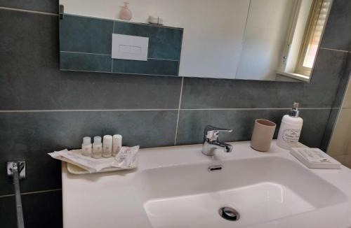 Salemi House | D&P Apartments Suites 1 Salemi