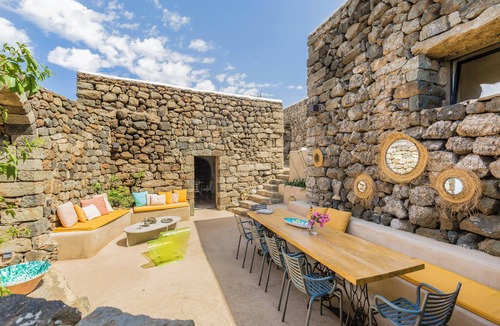Tracino House | Dammusi with panoramic pool in Pantelleria