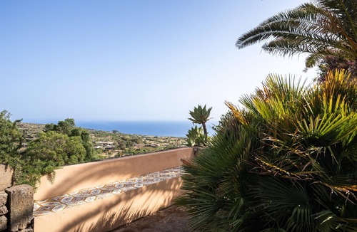 Pantelleria Villa | Dammuso Blanco - Isola Di Pantel.