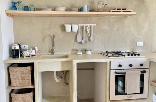 Pantelleria House | Dammuso Elisir Rosa - Private Jacuzzi and Garden