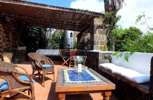 Pantelleria Villa | Dammuso Gaia Bukkuram