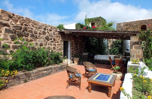 Pantelleria Villa | Dammuso Gaia Bukkuram