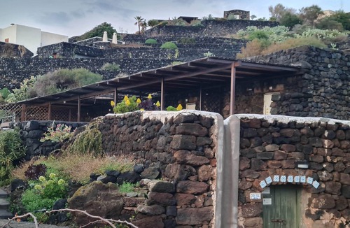 Pantelleria Ski Chalet | Dammuso on the sea with breathtaking sunset 70 mt from the sea - Sataria -